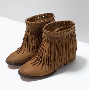 Zara Suede Fringed Ankle Boot